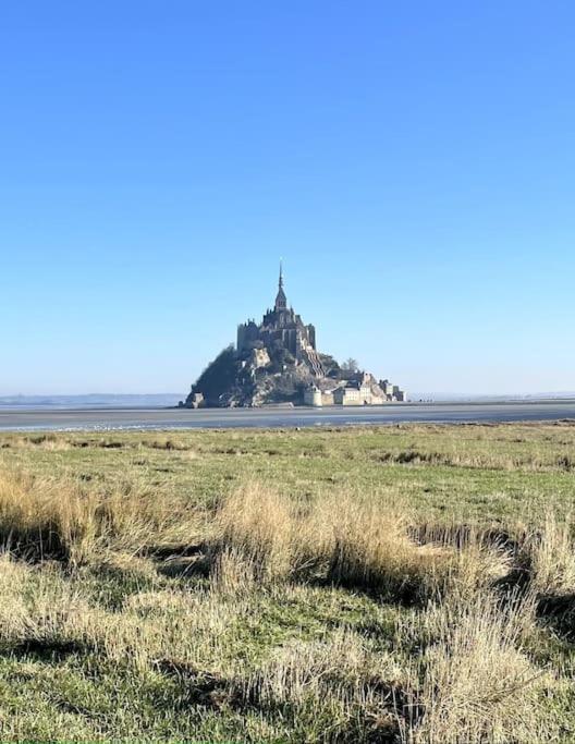 Gites Le Bisson Heussé Exteriör bild